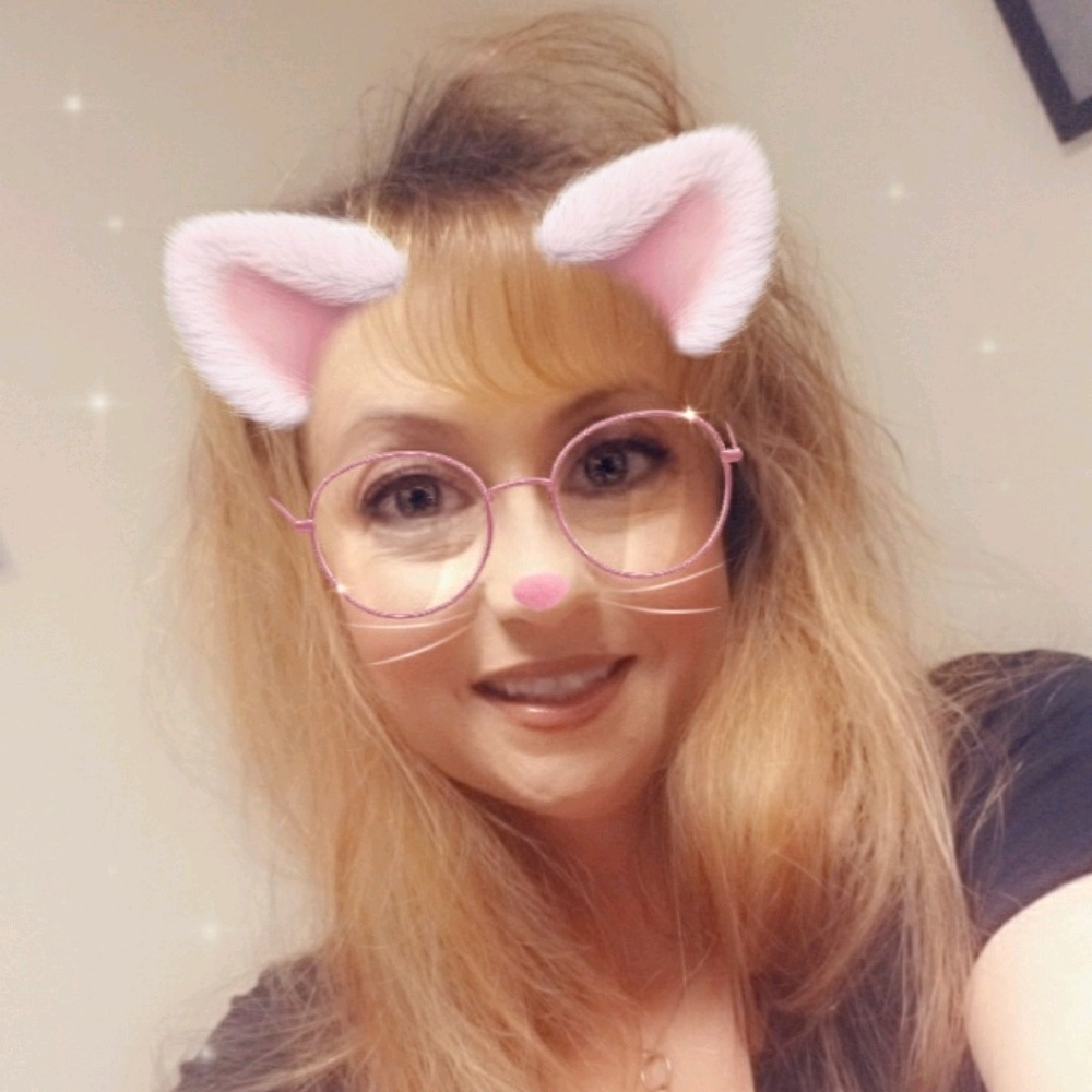 Meet your Posher, Diane